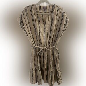 Berkeley and Jensen’s dress size L